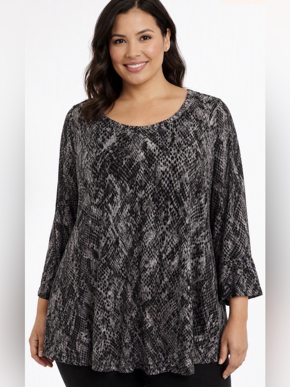 Rafaella Women’s Flutter Sleeve Blouse in Black/White Reptile Sz XL